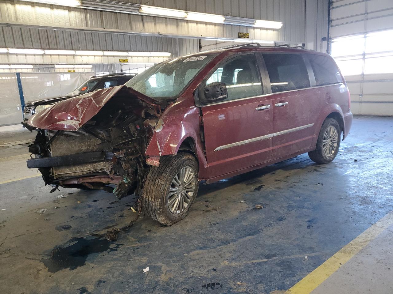 CHRYSLER TOWN & COUNTRY TOURING L