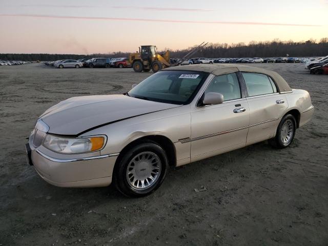 LINCOLN TOWN CAR C