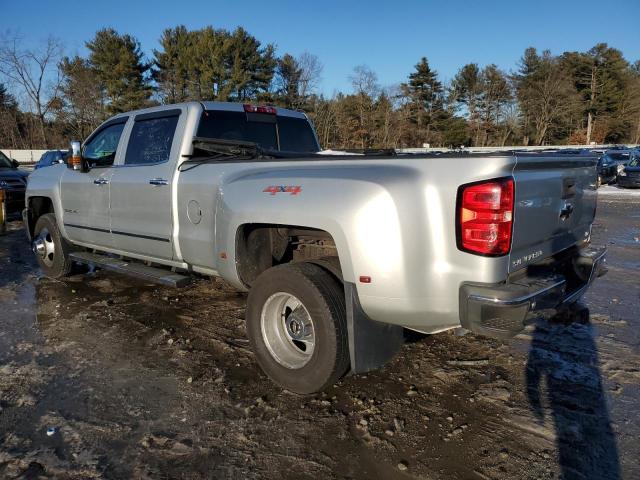 CHEVROLET SILVERADO 2016 silver crew pic diesel 1GC4K0C81GF252697 photo #3