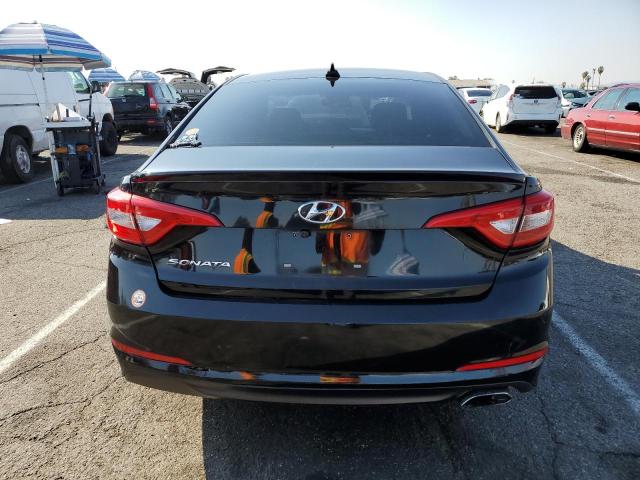 2017 HYUNDAI SONATA SE 5NPE24AF0HH561601