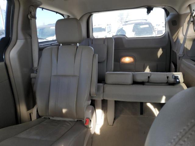 2016 CHRYSLER TOWN & COU - 2C4RC1BG8GR142109