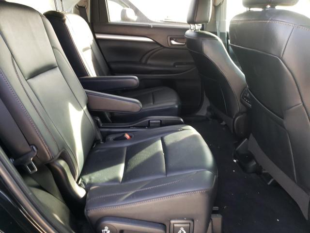 2019 TOYOTA HIGHLANDER 5TDKZRFH0KS335761