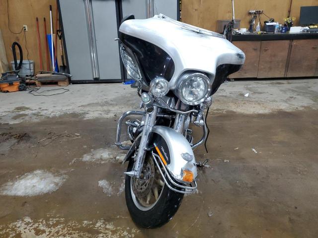 2003 HARLEY-DAVIDSON FLHTCUI AN 1HD1FCW483Y644218