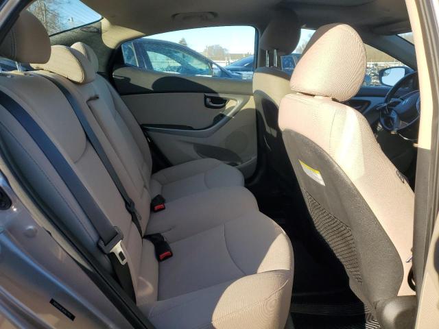 2016 HYUNDAI ELANTRA SE - 5NPDH4AE4GH677111
