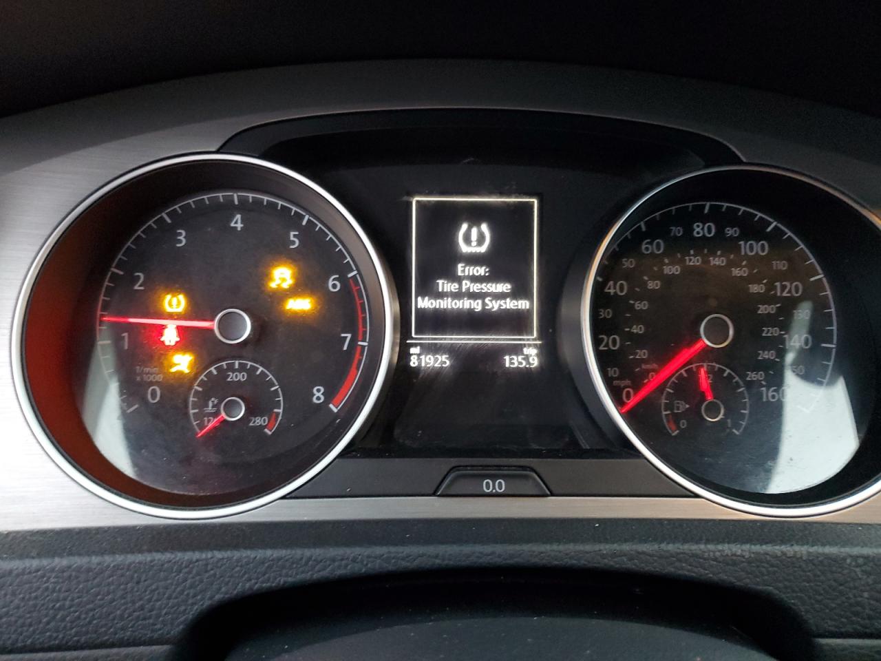 VOLKSWAGEN GOLF S/SE