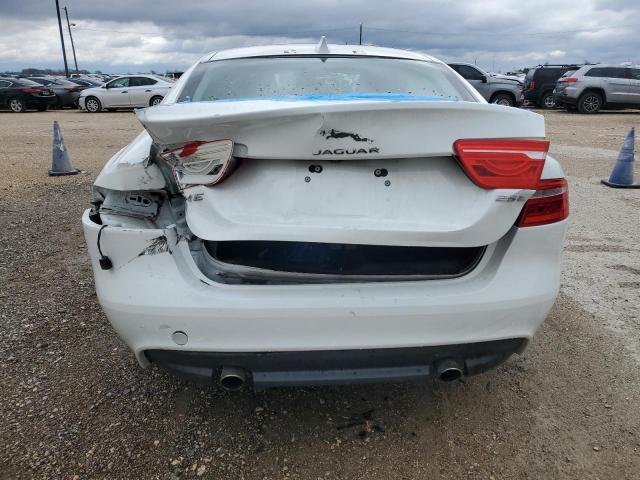 2019 JAGUAR XE PREMIUM SAJAD4FX0KCP49257