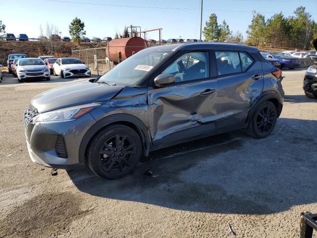 NISSAN KICKS SV