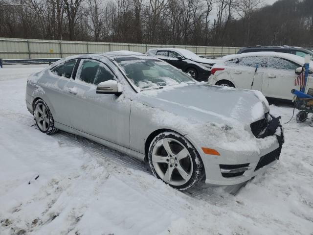 2015 MERCEDES-BENZ C 350 4MAT WDDGJ8JB5FG442286