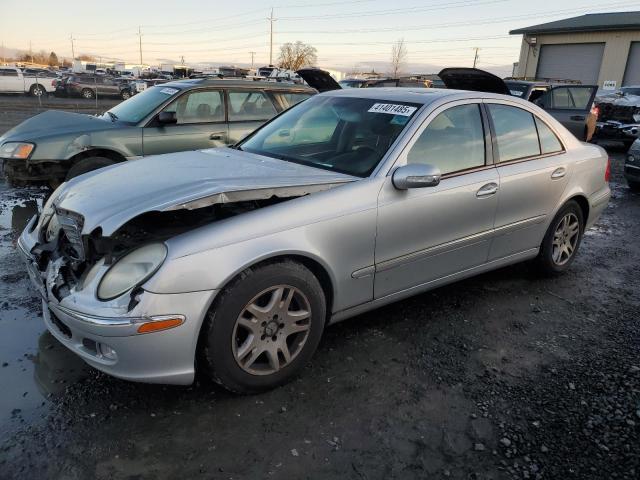 MERCEDES-BENZ E 320