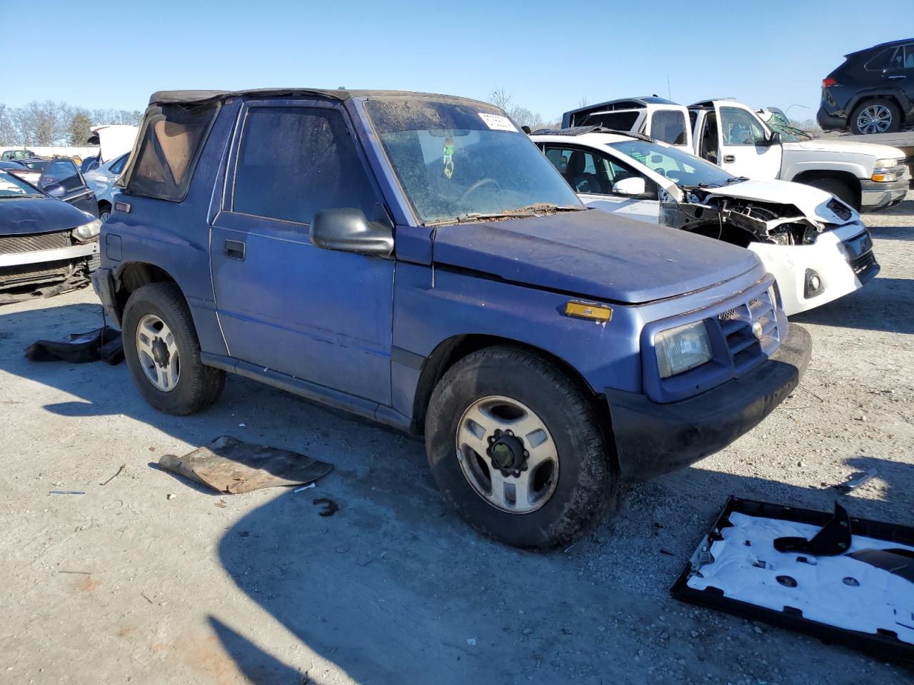 Lot #3045490090 1998 CHEVROLET TRACKER