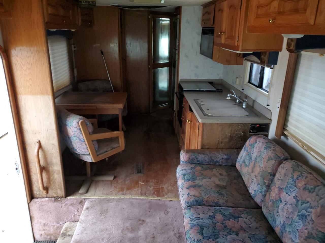 Lot #3049589643 1994 SPARTAN MOTORS MOTORHOME