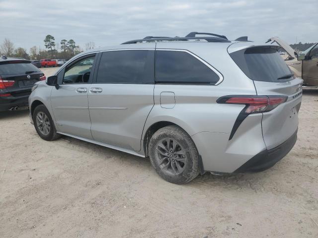 2021 TOYOTA SIENNA XLE - 5TDYRKEC5MS071415