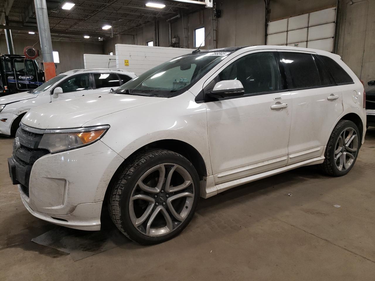  Salvage Ford Edge