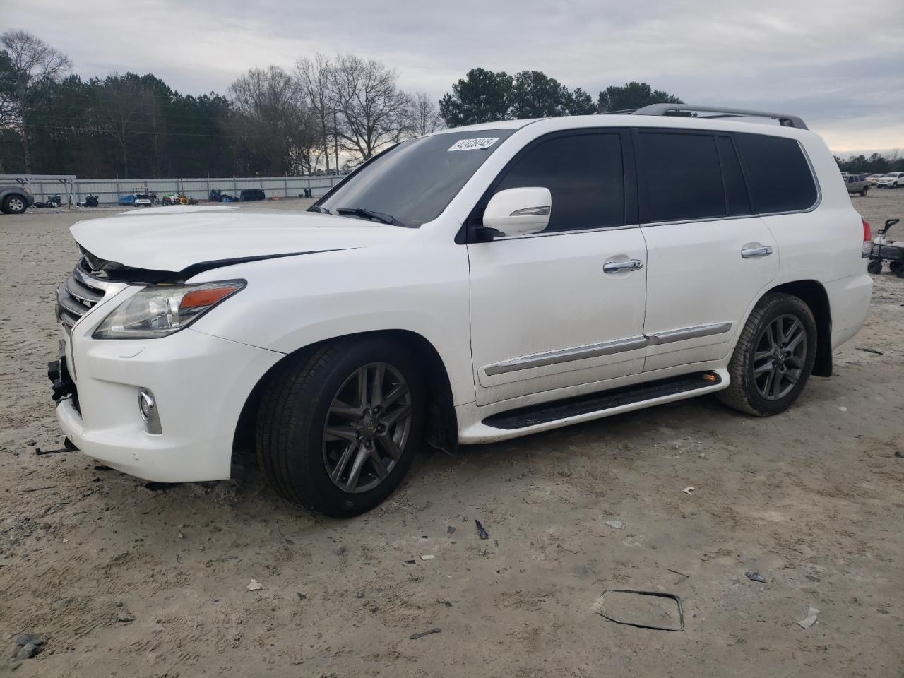 LEXUS LX 570