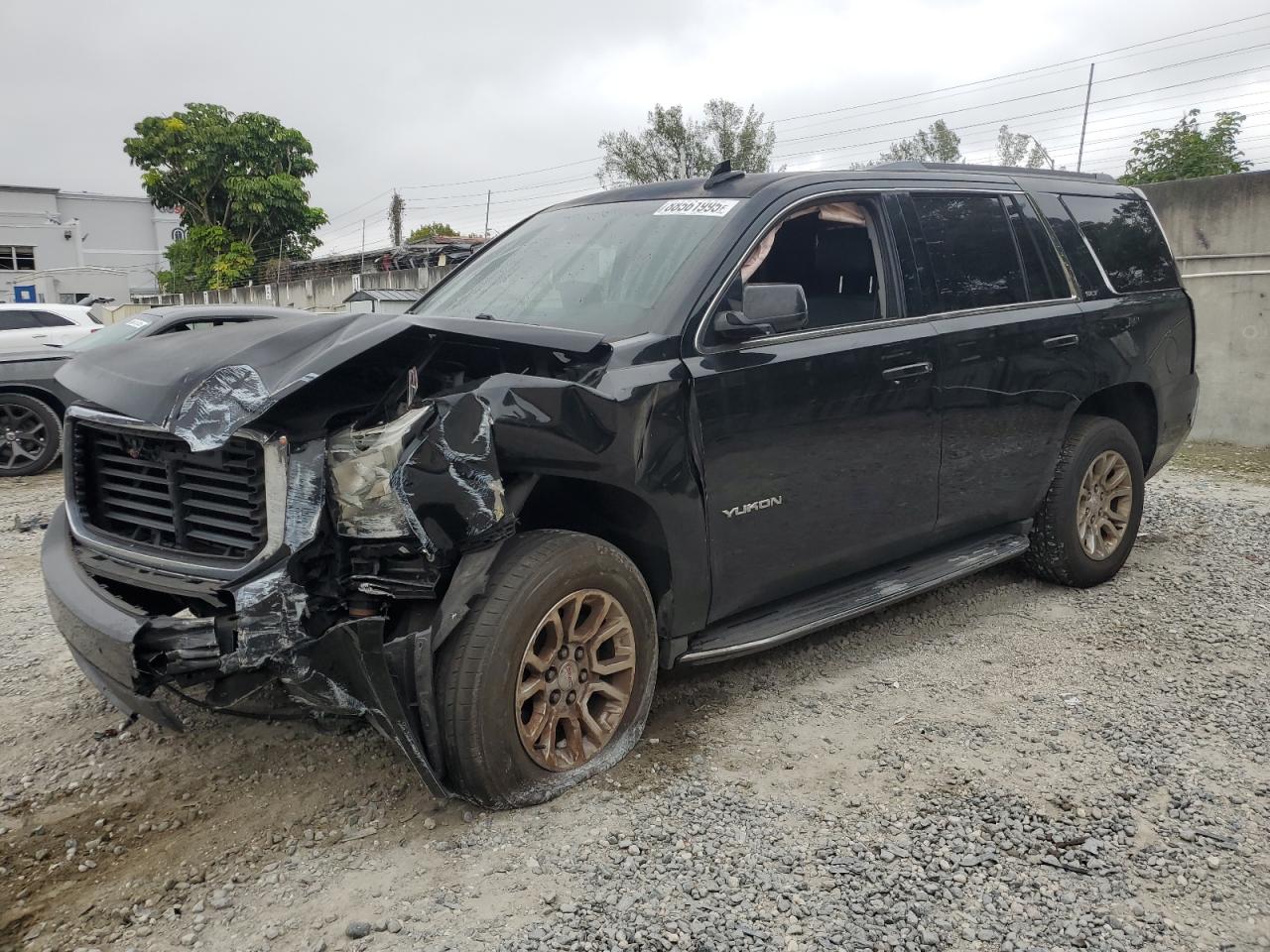  Salvage GMC Yukon