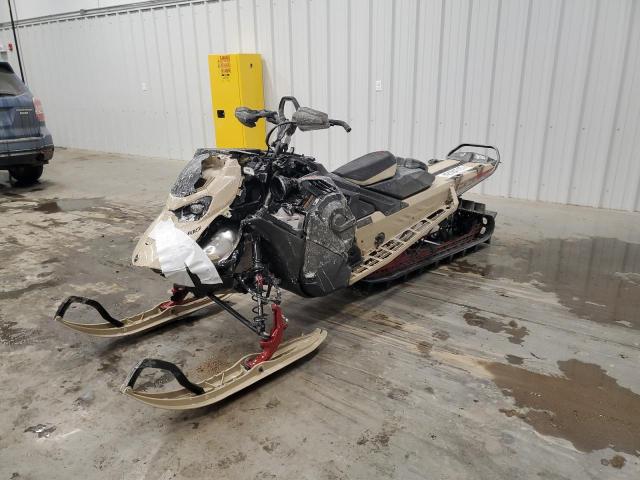 SKI DOO SUMMIT X 2024 tan   2BPSTNRM8RV000020 photo #3