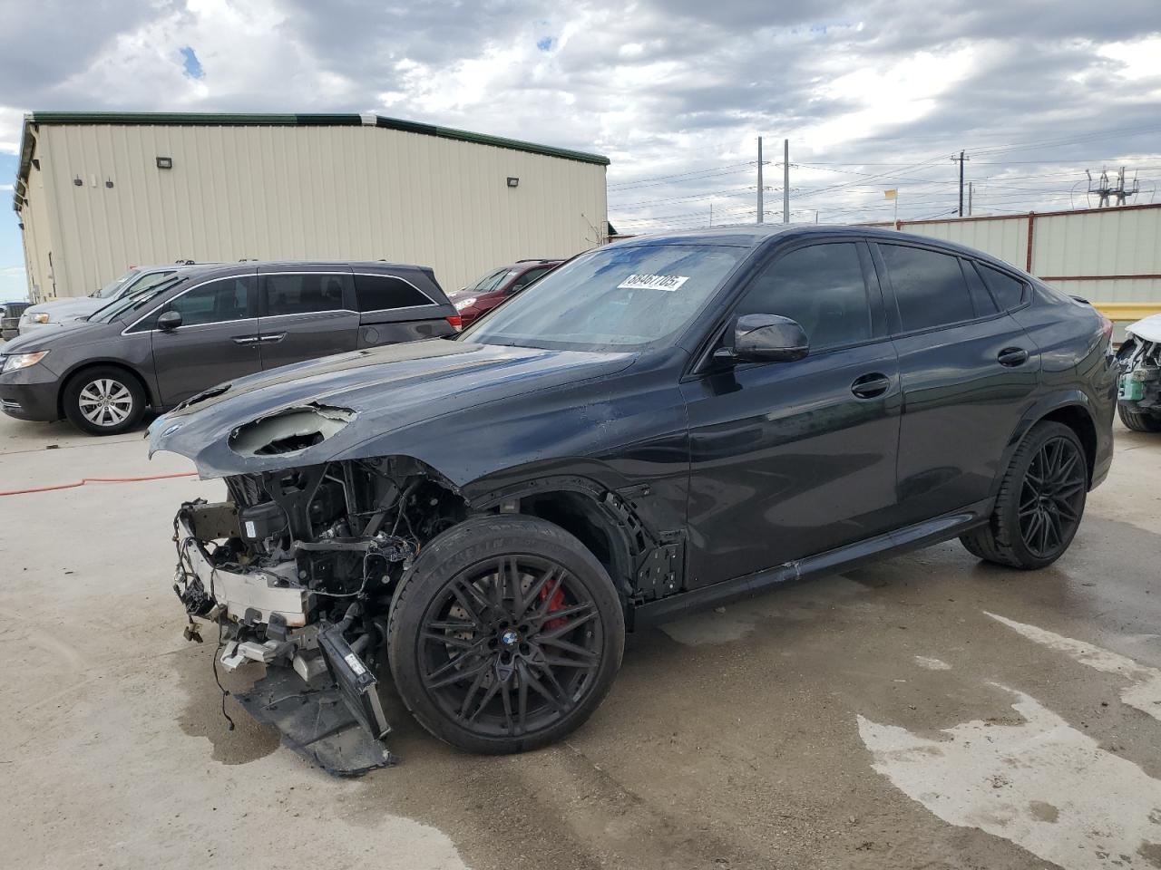 5YM23ET06R9U66587 BMW X6 M COMPE 2024