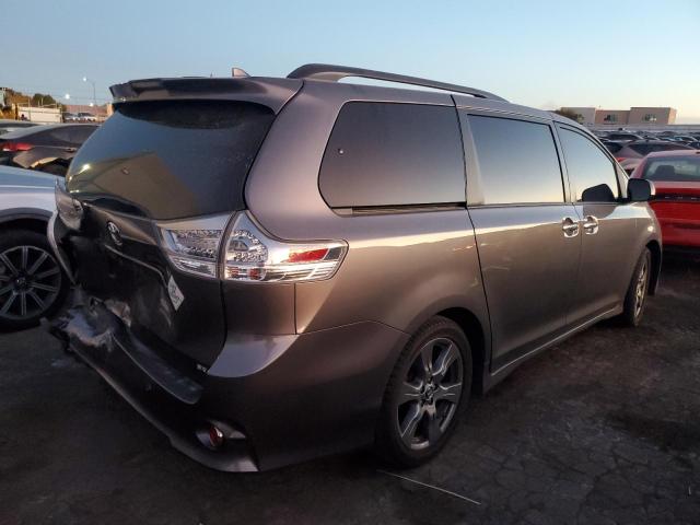 2018 TOYOTA SIENNA SE 5TDXZ3DC0JS942543