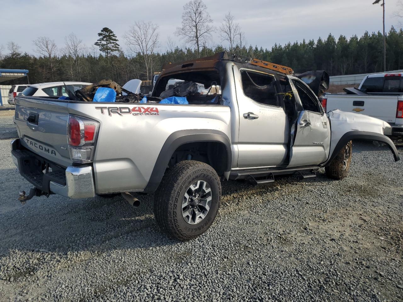 TOYOTA TACOMA DOUBLE CAB