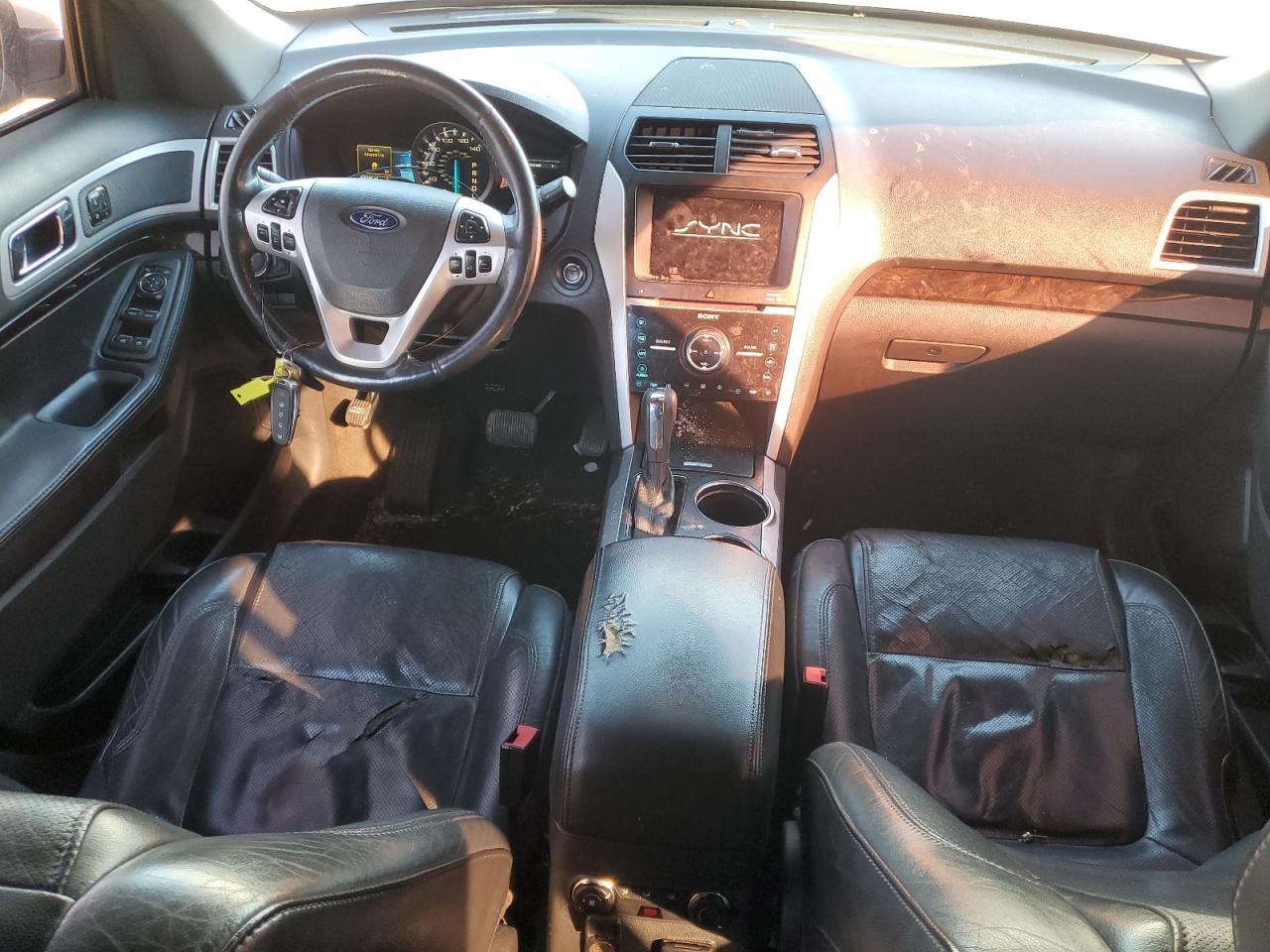 FORD EXPLORER LIMITED