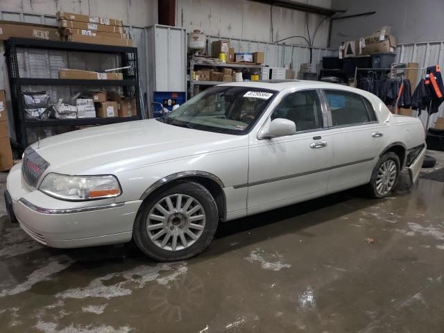 2004 LINCOLN TOWN CAR U #3055377386