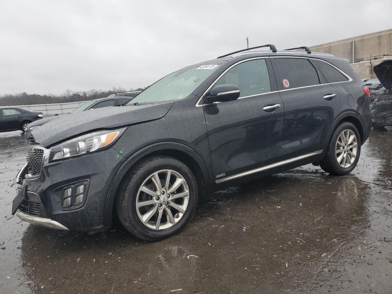  Salvage Kia Sorento