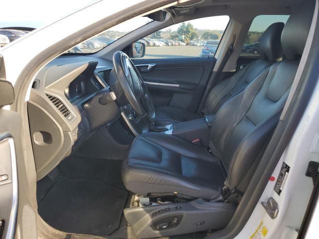 2016 VOLVO XC60 T5 PR YV440MDK2G2844444
