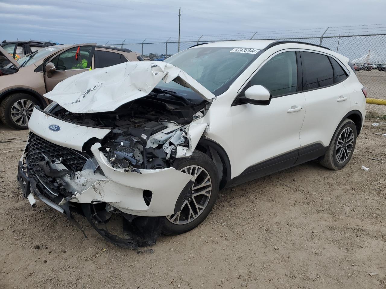 1FMCU0H60LUB94290 FORD ESCAPE SEL 2020
