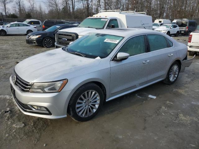 2016 VOLKSWAGEN PASSAT SE - 1VWBT7A31GC004856