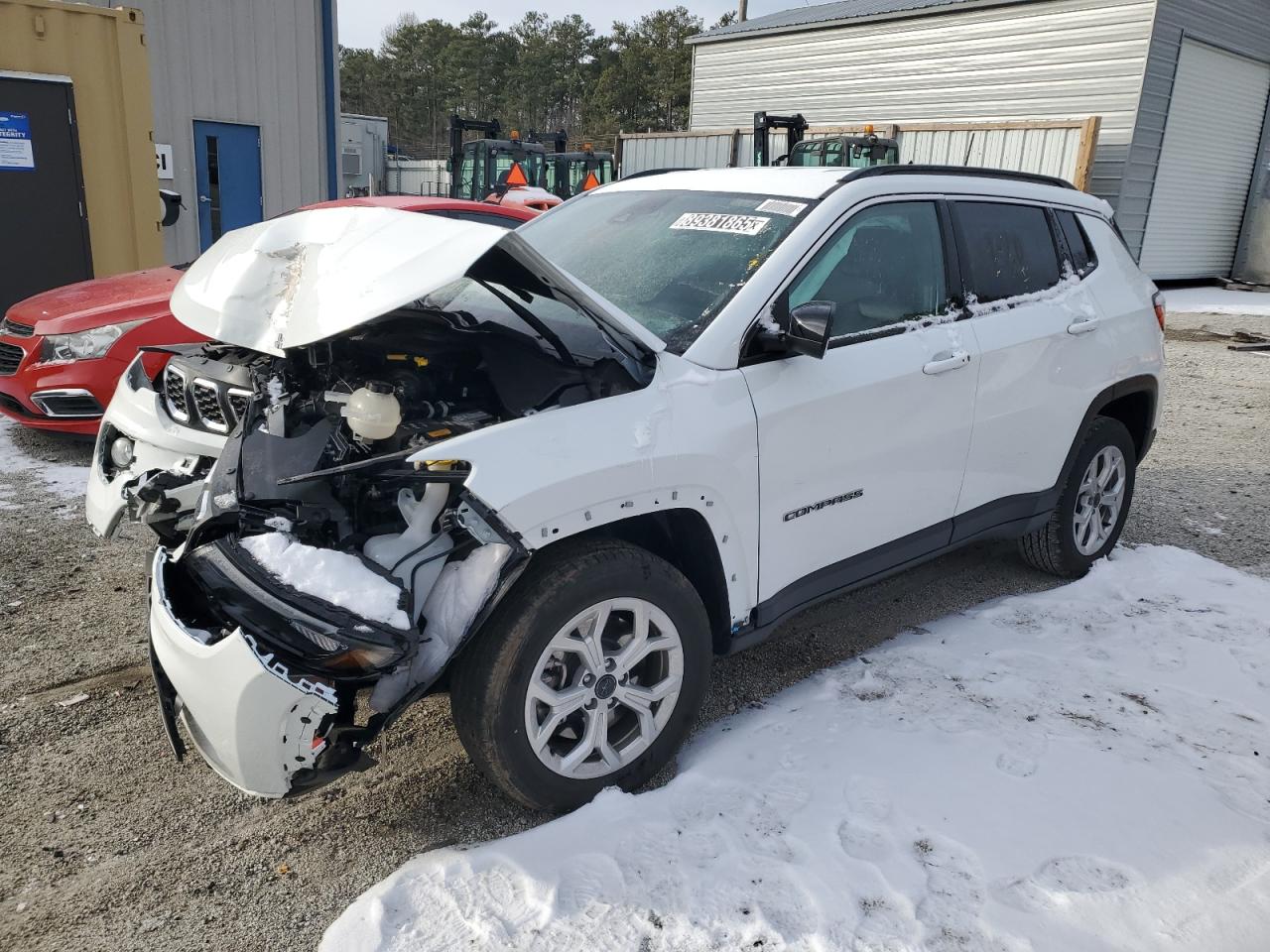  Salvage Jeep Compass