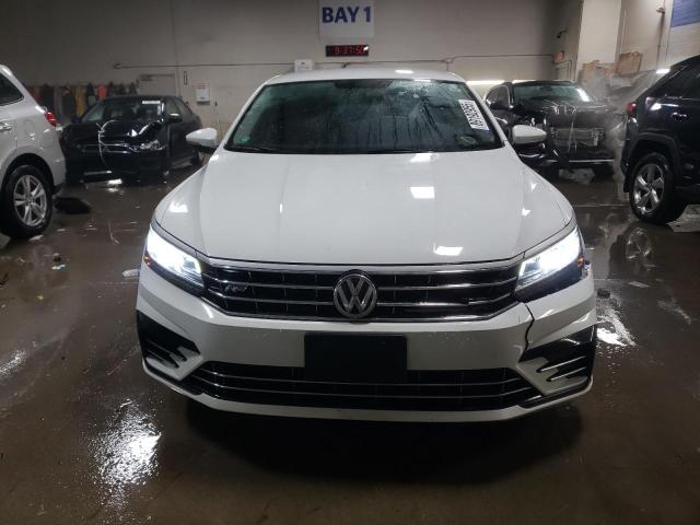 2016 VOLKSWAGEN PASSAT S - 1VWAT7A3XGC030819