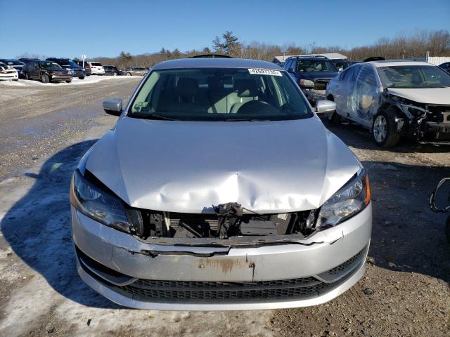 2015 VOLKSWAGEN PASSAT S 1VWAT7A39FC030115