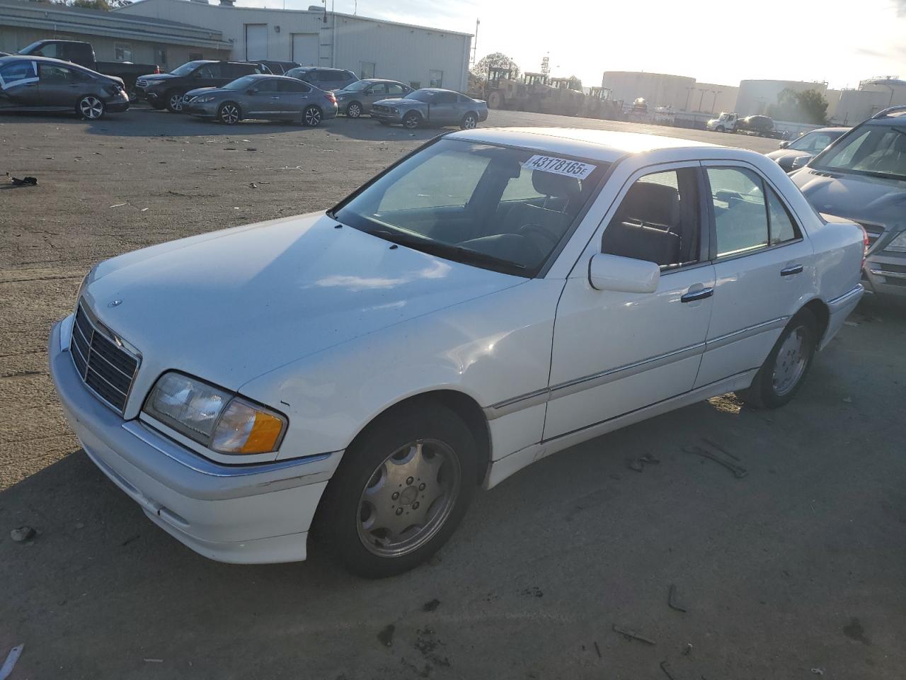  Salvage Mercedes-Benz C-Class