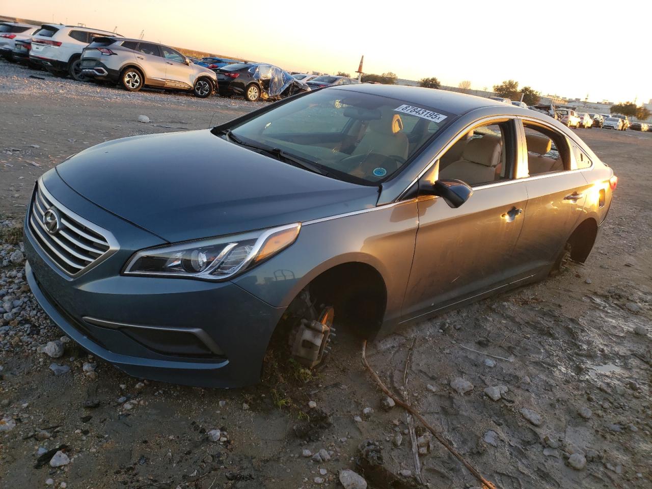  Salvage Hyundai SONATA