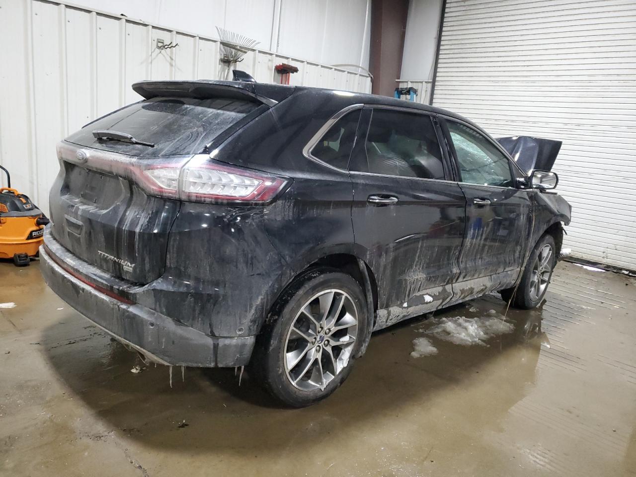 FORD EDGE TITANIUM