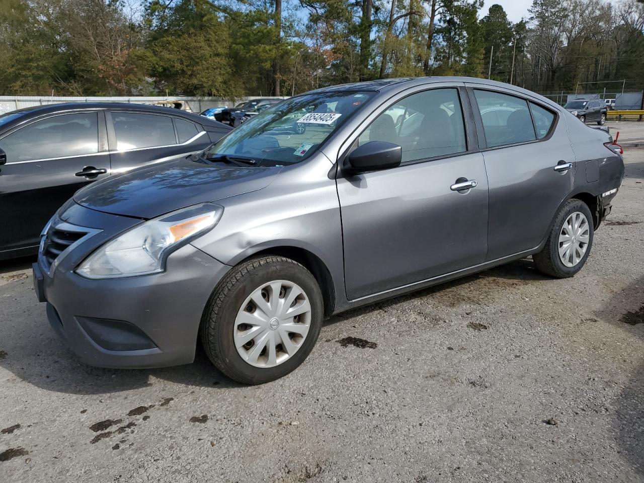  Salvage Nissan Versa