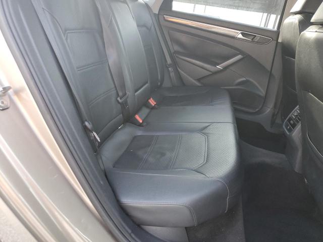 2016 VOLKSWAGEN PASSAT SE 1VWBT7A35GC022230