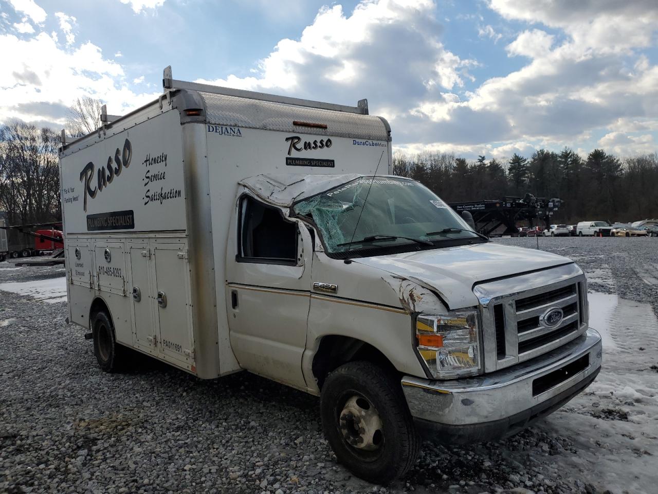  Salvage Ford Econoline