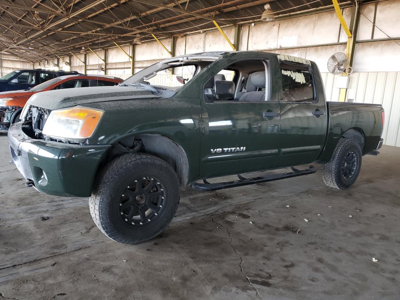 NISSAN TITAN S