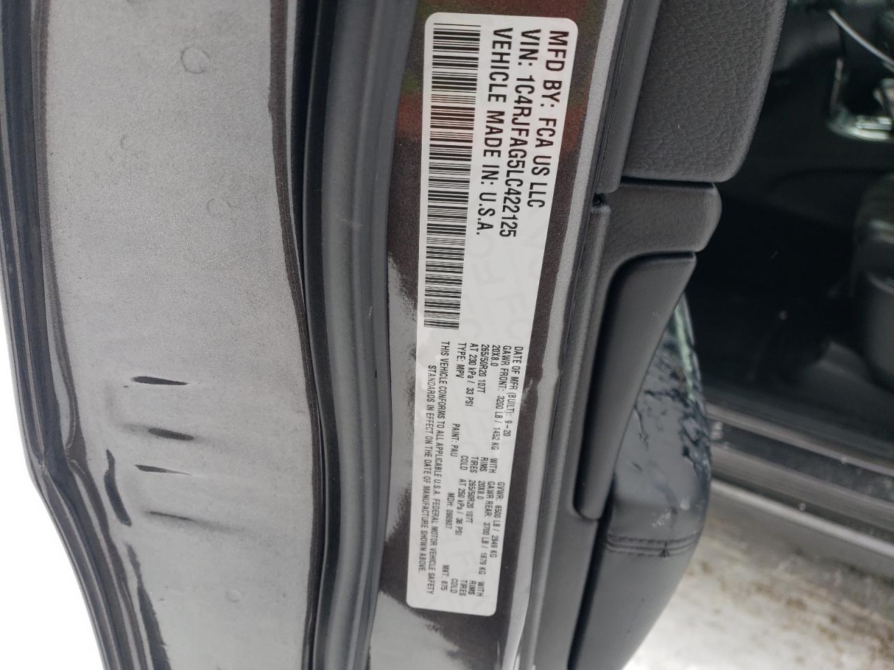 JEEP GRAND CHEROKEE LAREDO