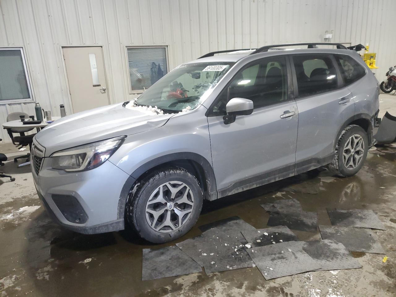 SUBARU FORESTER PREMIUM