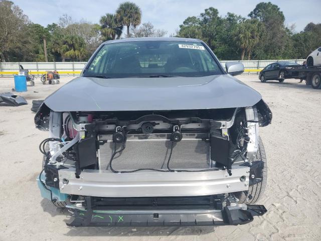 2025 TOYOTA RAV4 XLE JTMRWRFV5SJ064304