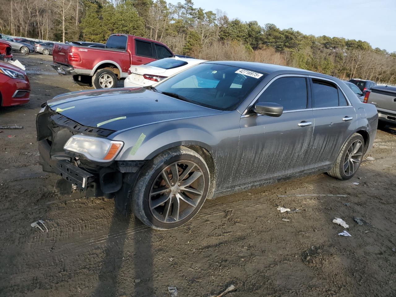  Salvage Chrysler 300