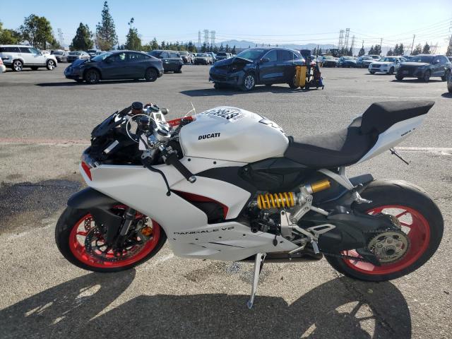 2022 DUCATI PANIGALE V ZDMHAATW2NB009210