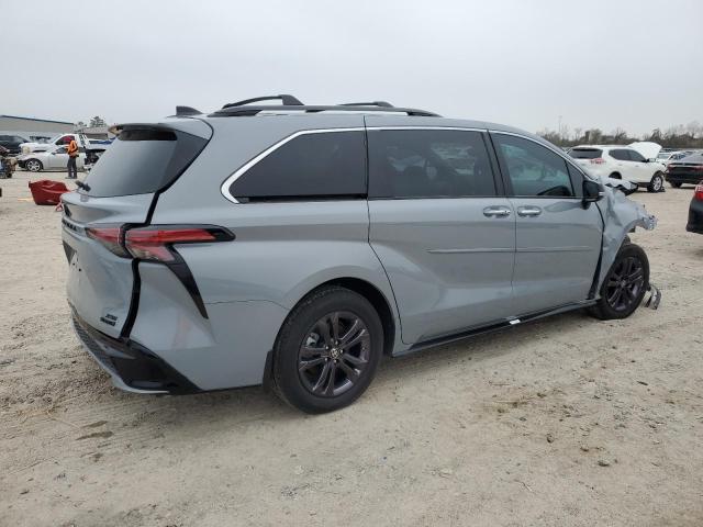 TOYOTA SIENNA XSE 2024 gray  Hybrid 5TDCSKFC1RS131940 photo #4