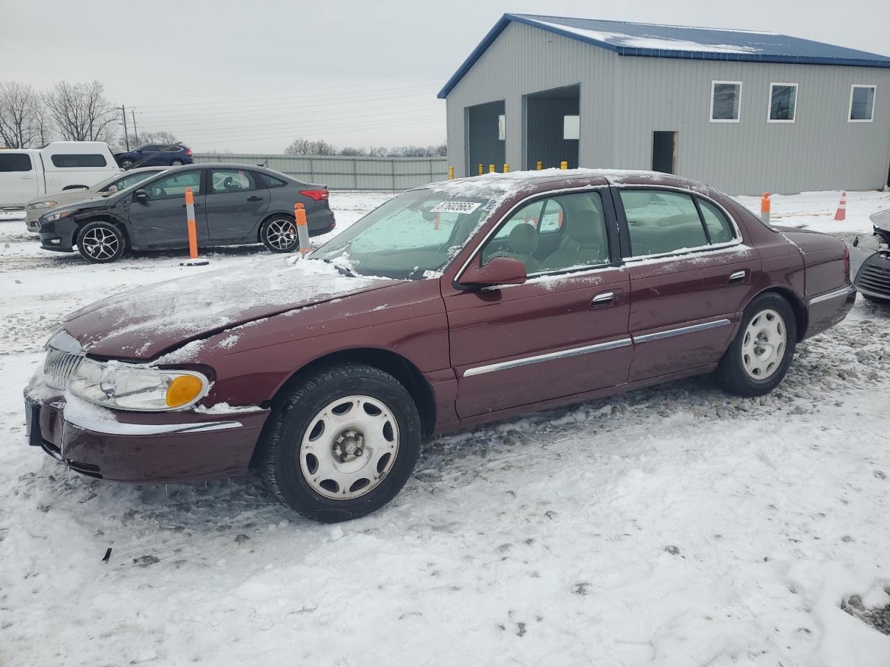  Salvage Lincoln Continental