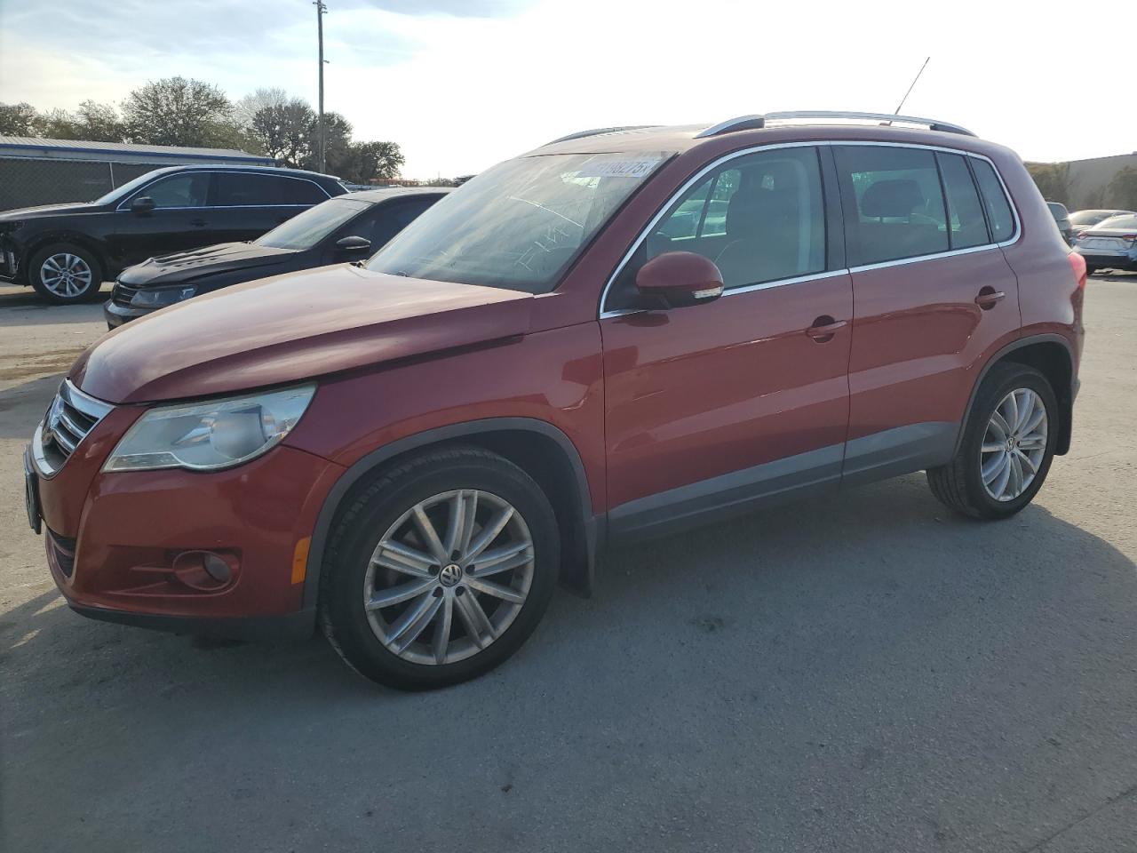  Salvage Volkswagen Tiguan