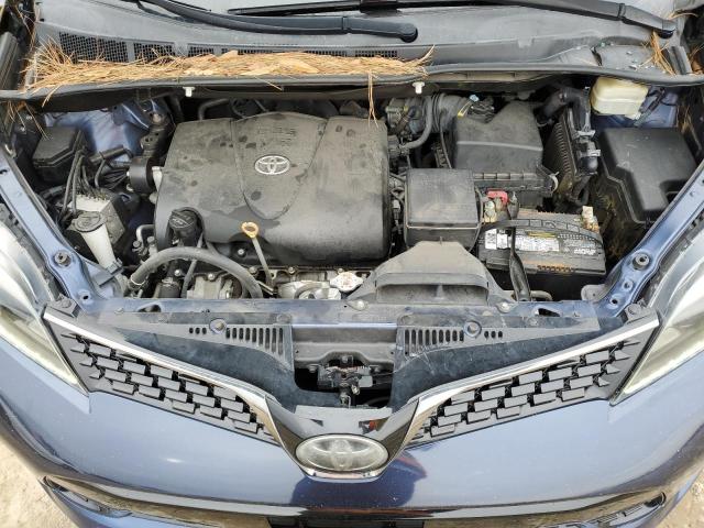 2018 TOYOTA SIENNA SE 5TDXZ3DC6JS928095