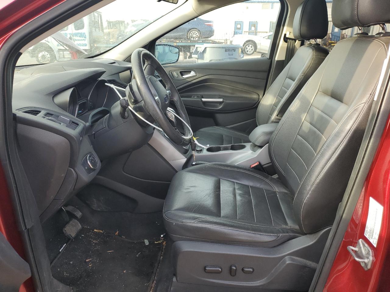 FORD ESCAPE SE