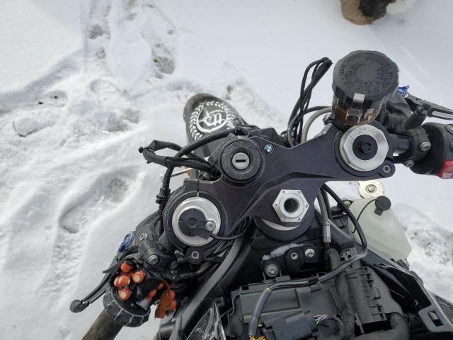 2021 BMW M 1000 RR - WB10E730XM6E45077